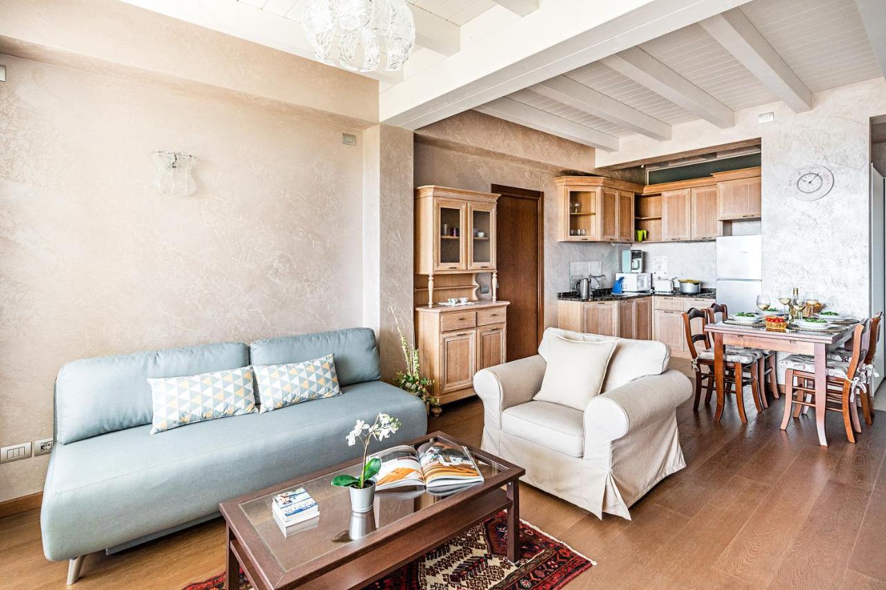 Warda C11 Apartment By Wonderful Italy Desenzano del Garda Exterior foto